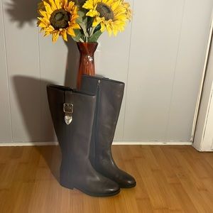 Coach Easton Chocolate Calf Leather Boots size 5